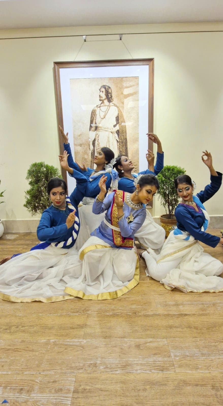 Students learning at Krondoshi